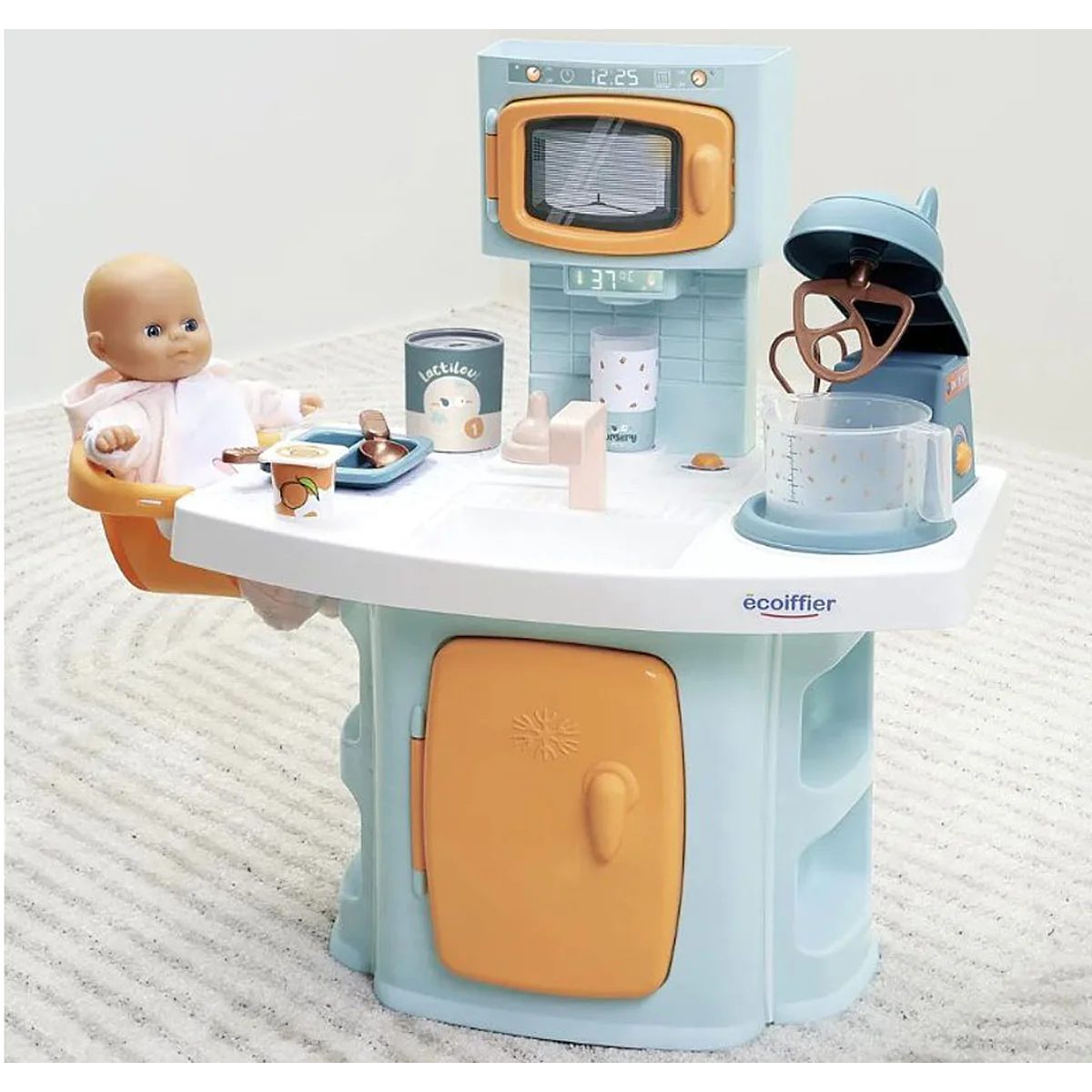 Cucina per bambole Ecoiffier con bambolotto e accessori pappa
