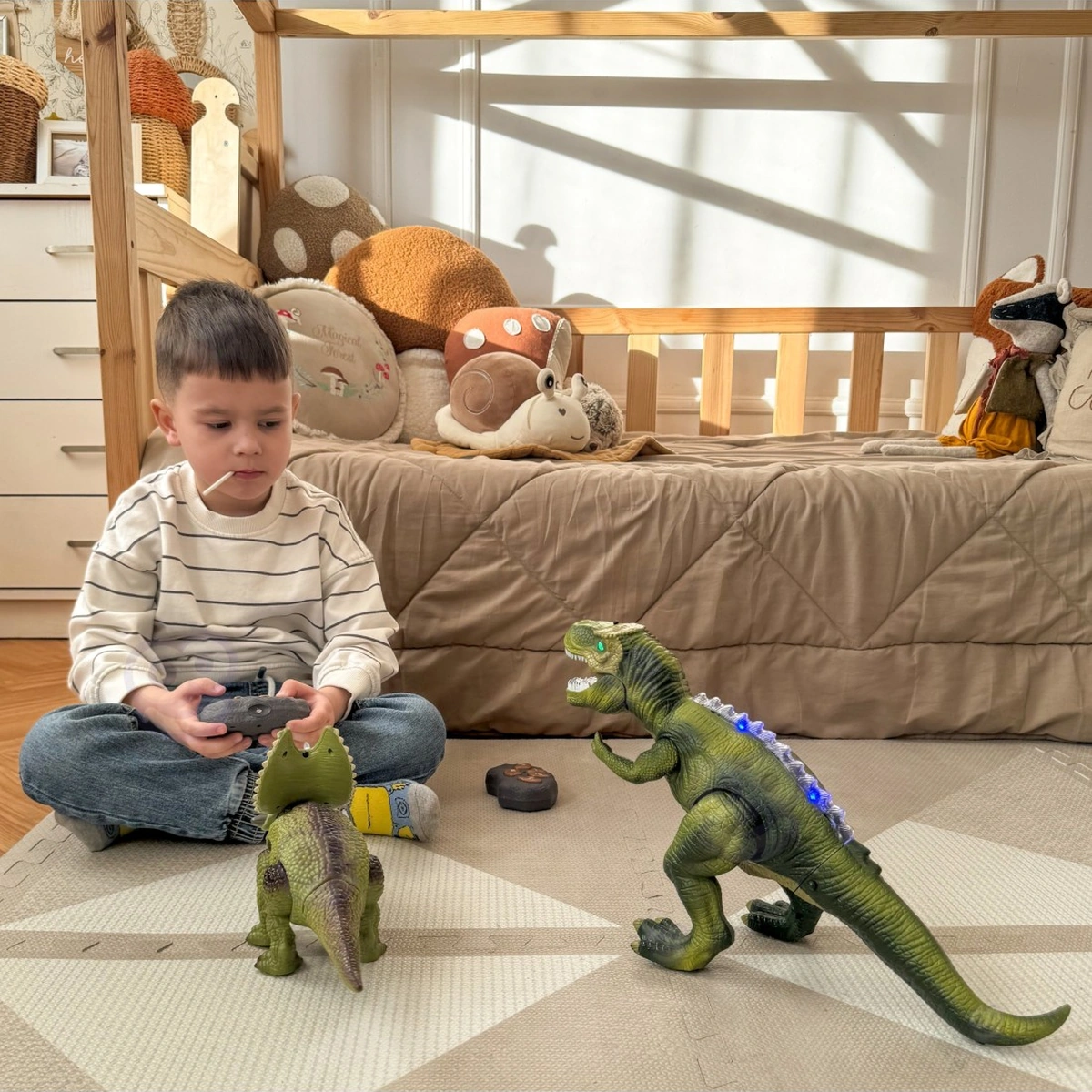 Esempio di gioco con triceratopo e altro dinosauro non incluso